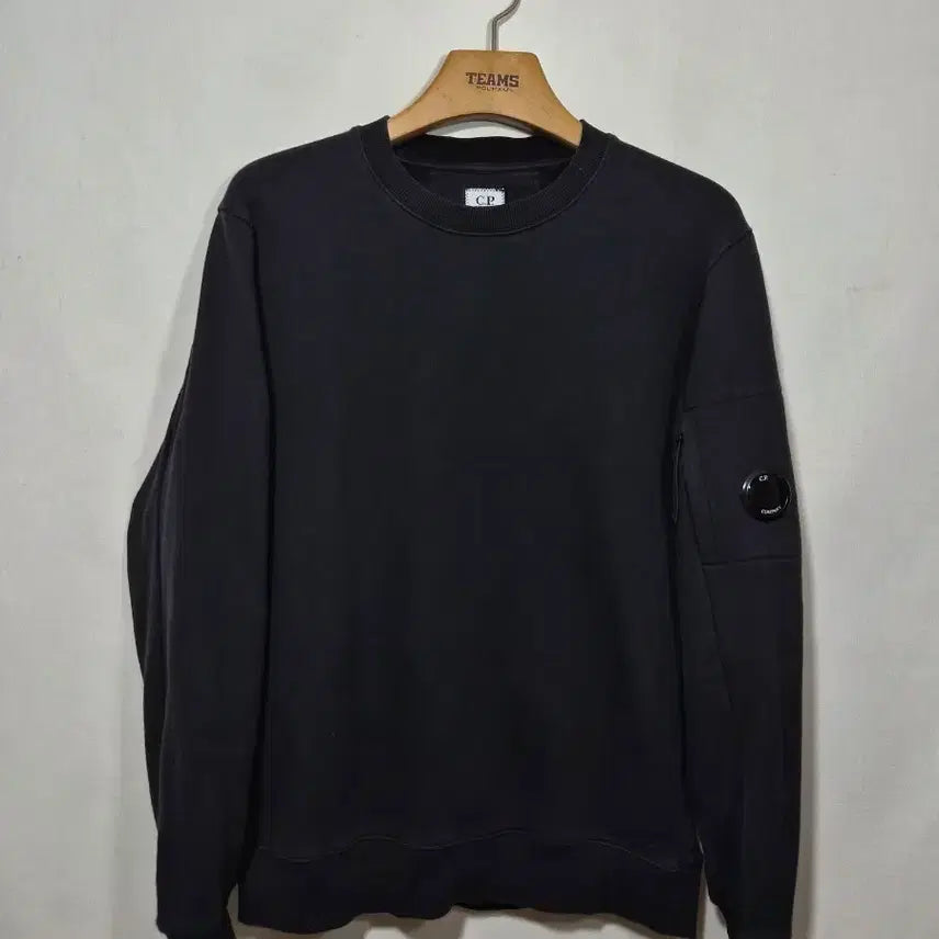 [BUNJANG] CP Company Black Goggle Sweatshirt / CP컴퍼니 블랙 와팬 맨투맨 정품