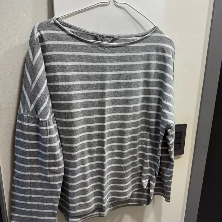 [BUNJANG] Striped Long Sleeve T-Shirt Size 55 / 단가라티 55
