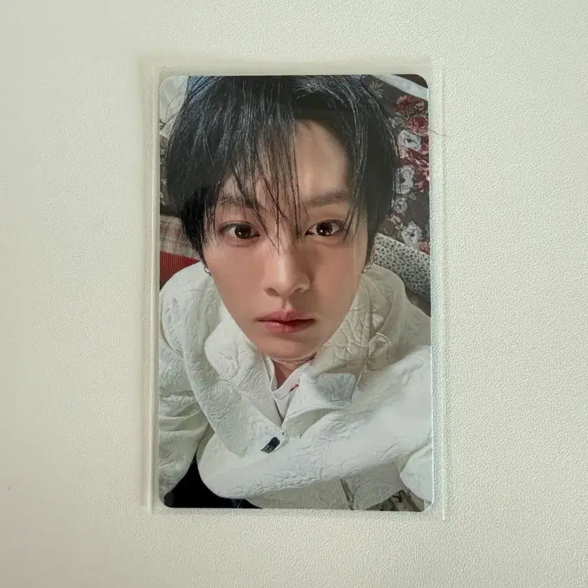 [BUNJANG] Stray Kids 6th Fanmeeting Lee Know Online Photocard / 스키즈 6기 팬미팅 리노 온라인 포카