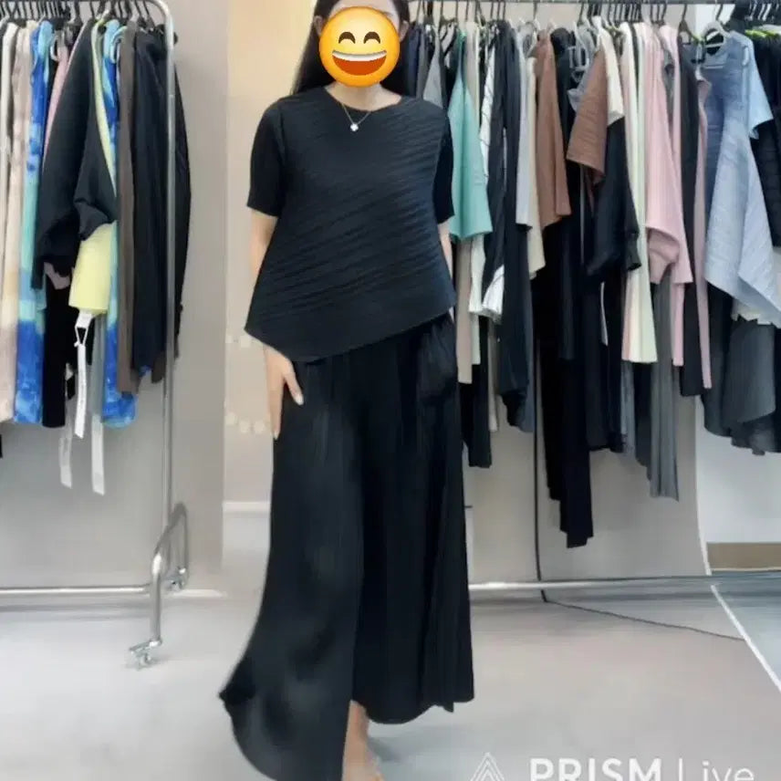 [BUNJANG] Asymmetric Pleated T-shirt / 언발플리츠티셔츠(새상품)
