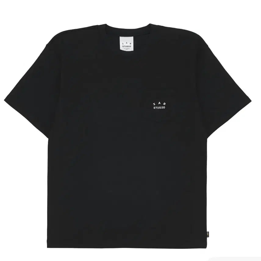 [BUNJANG] IAB Studio Black Embroidered T-Shirt XL / 아이앱 신상 반팔 블랙 자수 XL 사이즈 팔아요.