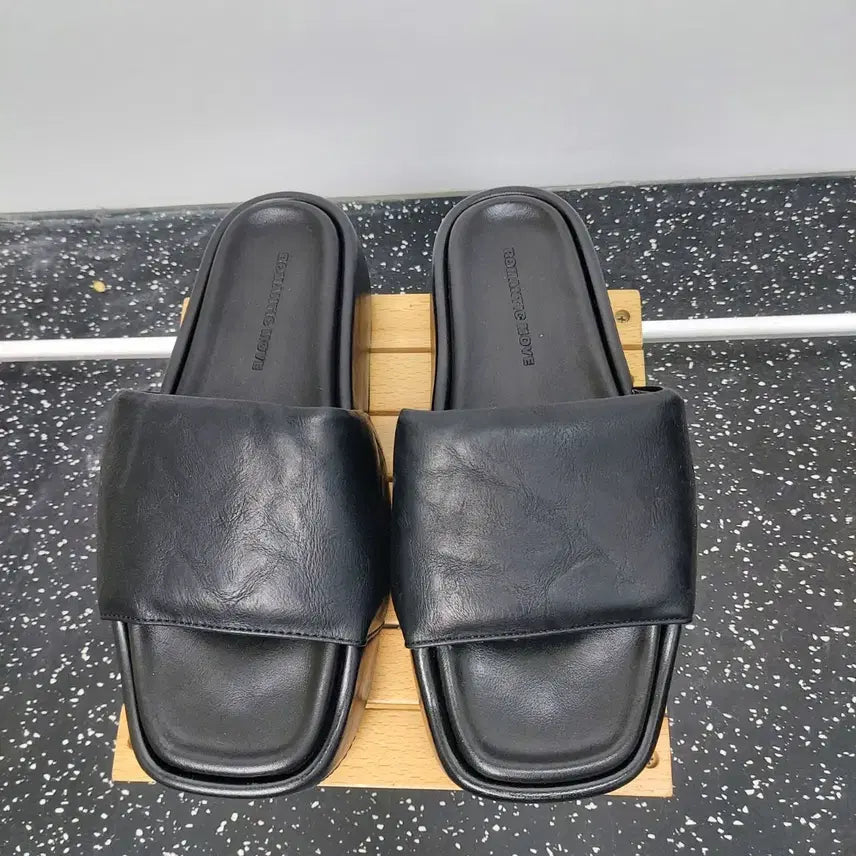[BUNJANG] Romantic Move x Kang Stylist Leather Slides 270mm / 로맨틱무브x깡스타일리스트 레더 슬라이드 270mm 6f25