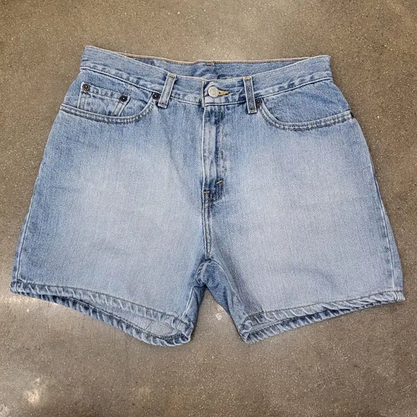 [BUNJANG] Levi's Vintage 90s Light Wash Denim Shorts / 90's 미국빈티지 리바이스 연청 데님 반바지