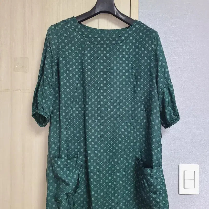 [BUNJANG] Inkyun Sarang Short Sleeve Blouse (Size M) / 인견사랑 반팔 블라우스 M사이즈