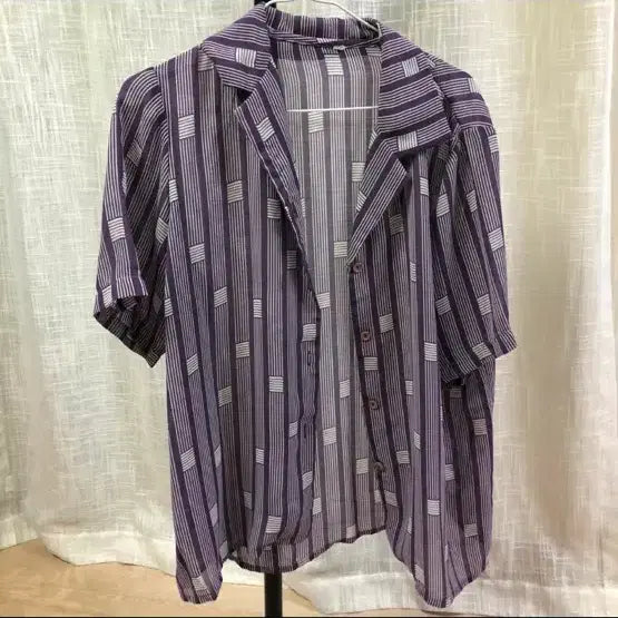 [BUNJANG] Purple Pattern Short Sleeve Blouse Shirt / 퍼플 패턴 반팔 블라우스 셔츠