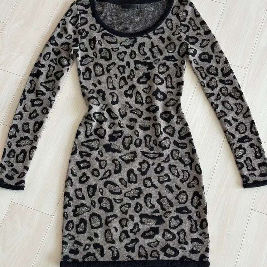 [BUNJANG] Leopard Print Bodycon Midi Dress / 갸루 호피 레오파드 딱붙 원피스