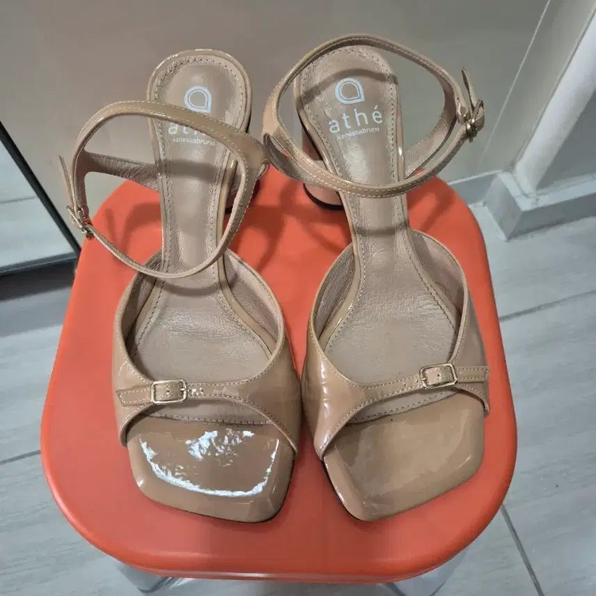 [BUNJANG] Até Vanessa Bruno Beige Sandals / 아떼바네사브루노 235