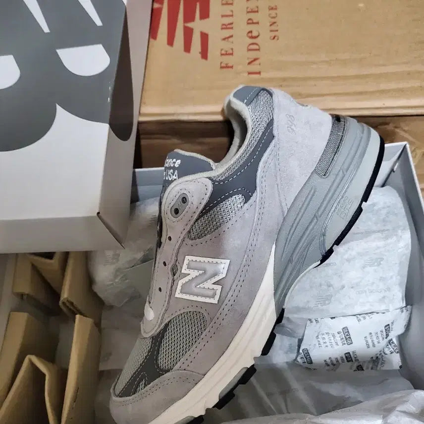 [BUNJANG] New Balance 993 Made in USA Grey D Standard 260mm / 뉴발란스 993 메이드인USA그레이 D스탠다드 사이즈:260