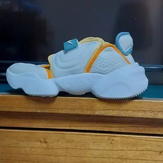 [BUNJANG] Nike Aqua Rift Sandals / 나이키 정품 아쿠아 리프트 샌들.240