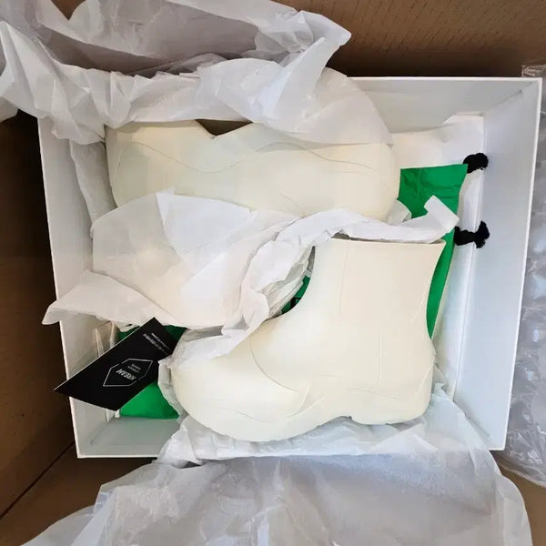 [BUNJANG] Bottega Veneta Puddle Ankle Boots Salt / 보테가베네타 퍼들 앵클 씨 솔트 부츠