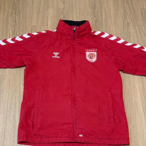 [BUNJANG] Hummel Gangneung Central High School Football Club Windbreaker (Size L) / 강릉중앙고 축구부 바람막이