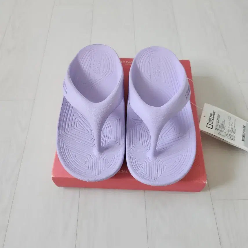 [BUNJANG] National Geographic Lavender EVA Flip-Flops Sandals (240mm) / 내셔널지오그래픽 라벤더색 쪼리