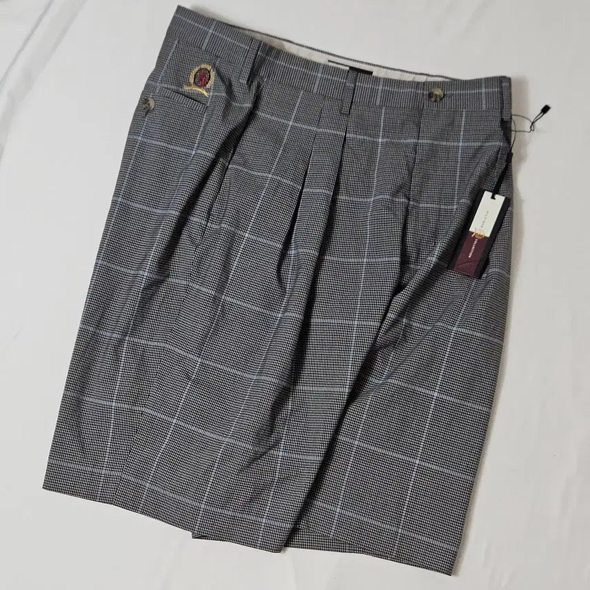 [BUNJANG] Tommy Hilfiger 26SS Hilfiger Collection Two-Tuck Suit Pants Bermuda / 타미힐피거 26SS 힐피거 컬렉션 투턱 수트팬츠 버뮤다 50 (새상품)
