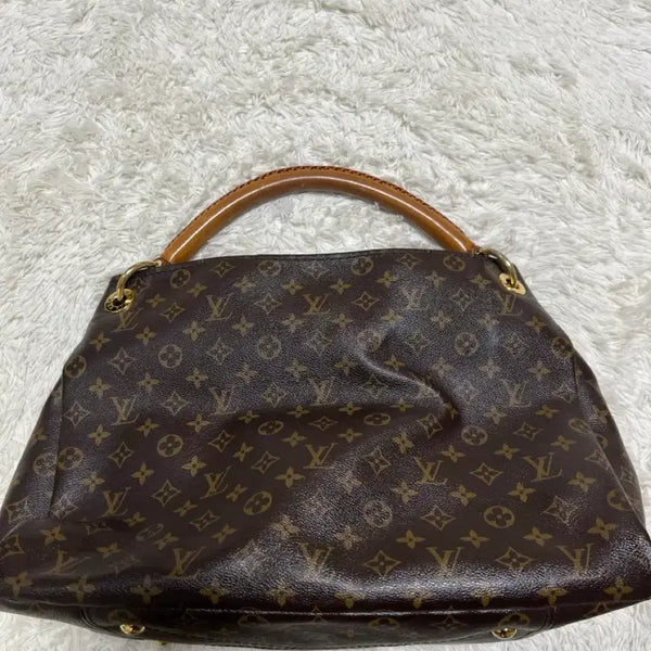[BUNJANG] Louis Vuitton Monogram Atch 숄더백 MM / 루이비통 모노그램 앗치 숄더백 mm