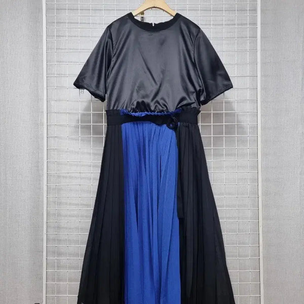 [BUNJANG] Ozsece Black Pleated Dress / 한섬 오즈세컨 블랙 플리츠 원피스