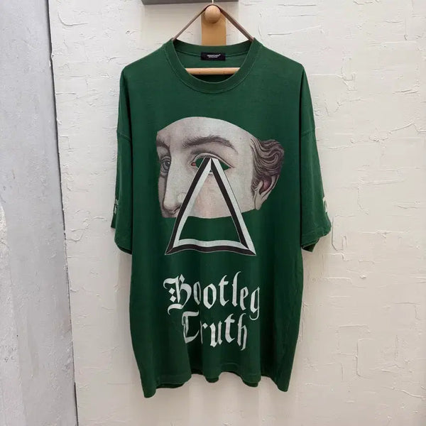 [BUNJANG] UNDERCOVER Jun Takahashi Bootleg Truth Graphic T-Shirt / UNDERCOVER Jun Takahashi Bootleg Truth G