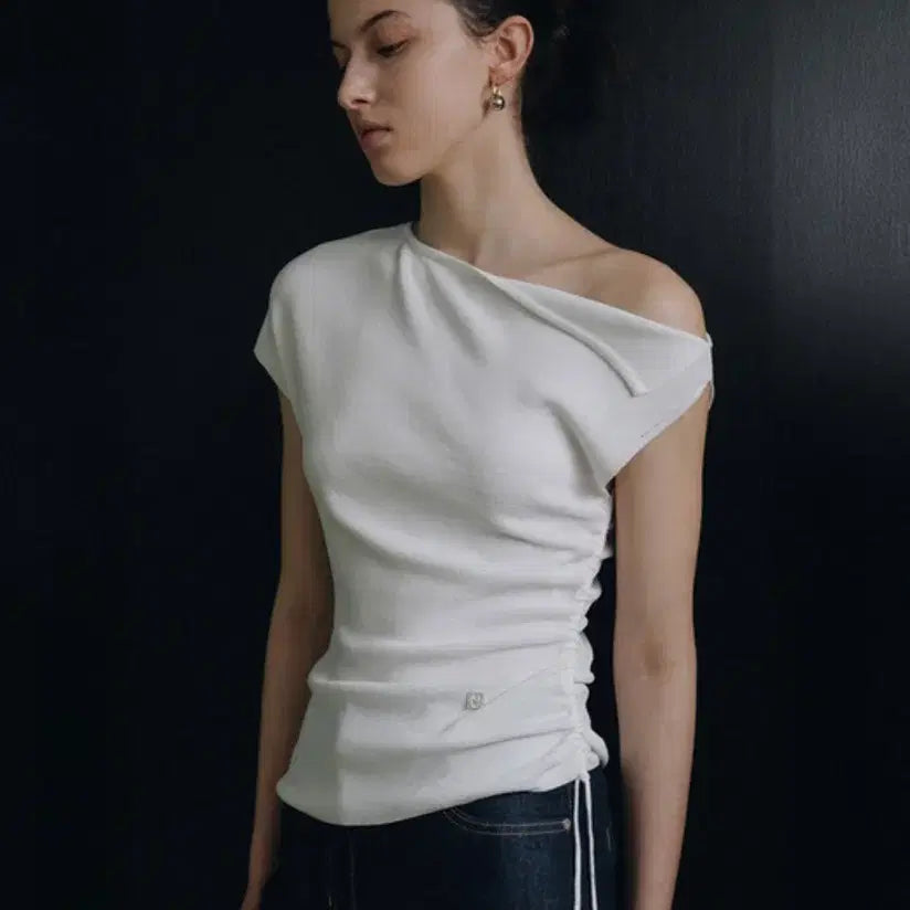 [BUNJANG] Loewe Off-Shoulder Top / 루에브르 오프숄더