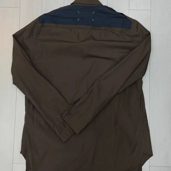 [BUNJANG] Maison Margiela Navy & Brown Combination Shirt / 마르지엘라 셔츠38(100)