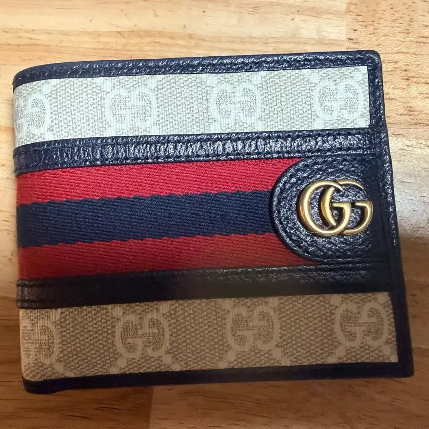 [BUNJANG] Gucci Ophidia Limited Edition Korea Exclusive Supreme Wallet Card / 구찌 오피디아 리미티드 한정판 코리아 익스클루시브 수프림 지갑 카드