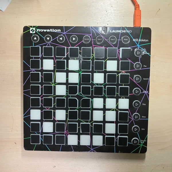 [BUNJANG] Novation Launchpad MK2 MIDI Controller / 런치패드 MK2