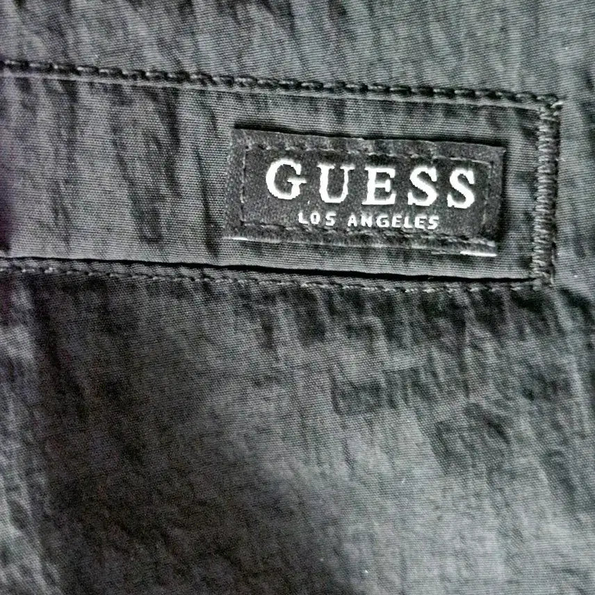 [BUNJANG] Guess Black Shorts / 게스  블랙 반바지