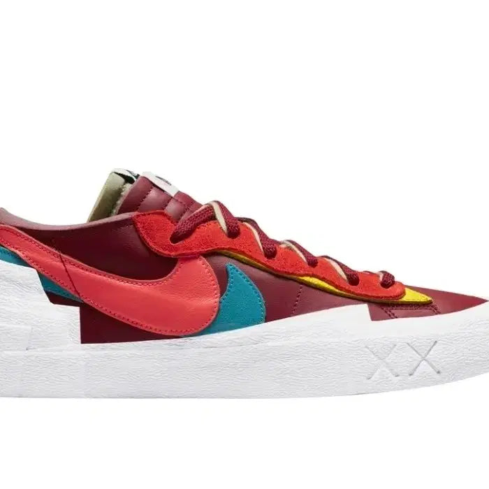 [BUNJANG] Nike Blazer Low Sacai KAWS Team Red / 나이키 블레이저 로우 사카이 카우스 팀 레드
