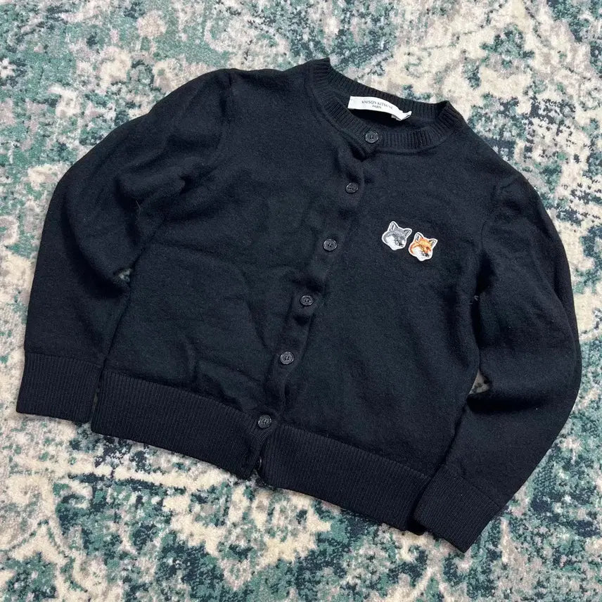[BUNJANG] Maison Kitsune Double Fox Head Patch Roundneck Cardigan Black / 메종 키츠네 더블 폭스 헤드 패치 라운드넥 가디건 블랙