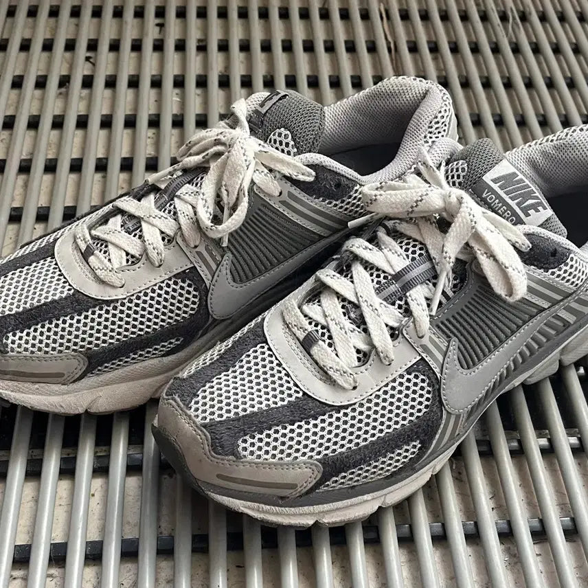 [BUNJANG] Nike Zoom Vomero 5 Premium Light Iron Ore (270mm) / 나이키 줌 보메로 5 프리미엄 라이트 아이언 오어 [270]
