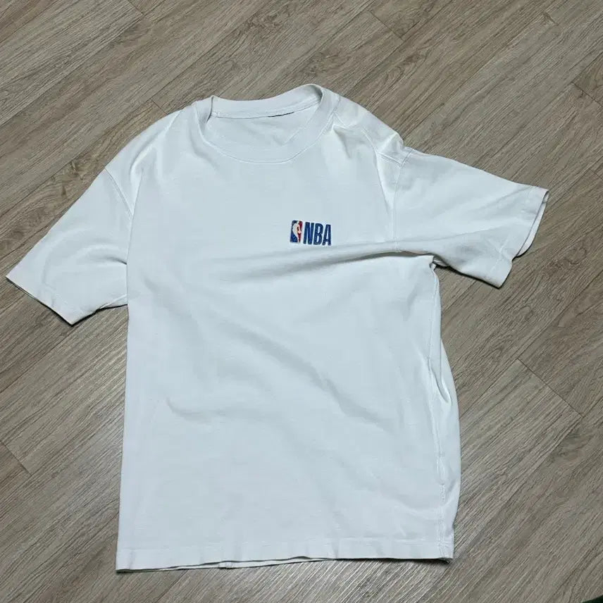 [BUNJANG] NBA White T-Shirt / MBA 반팔 화이트 티셔츠