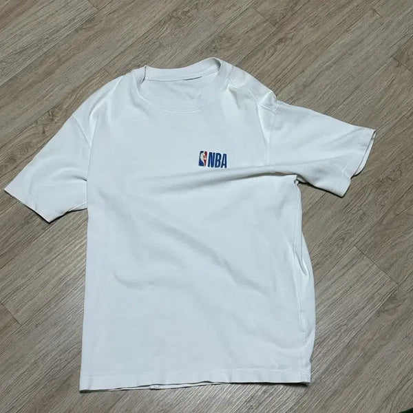 [BUNJANG] NBA White T-Shirt / MBA 반팔 화이트 티셔츠