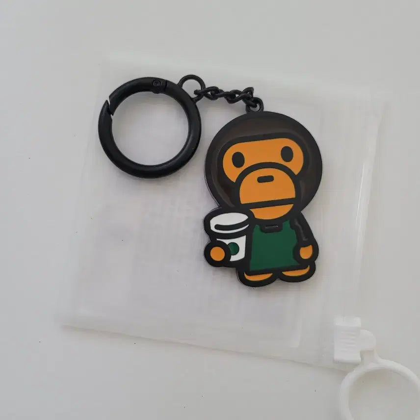 [BUNJANG] Starbucks x BAPE BABY MILO Collaboration Keychain / 스타벅스 베이프 베이비 마일로 키링