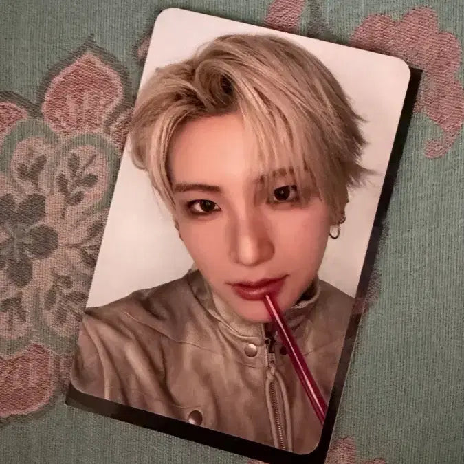 [BUNJANG]  &TEAM Yuma Boundless VR Concert Photocard / 앤팀 VR 콘서트 브이알 콘서트 바운드리스  유마 빨대 포카 1주차