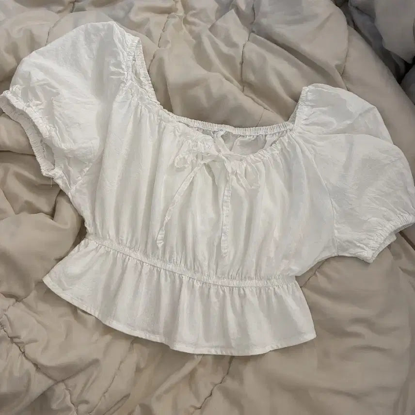 [BUNJANG] Ribbon Blouse / 리본 블라우스
