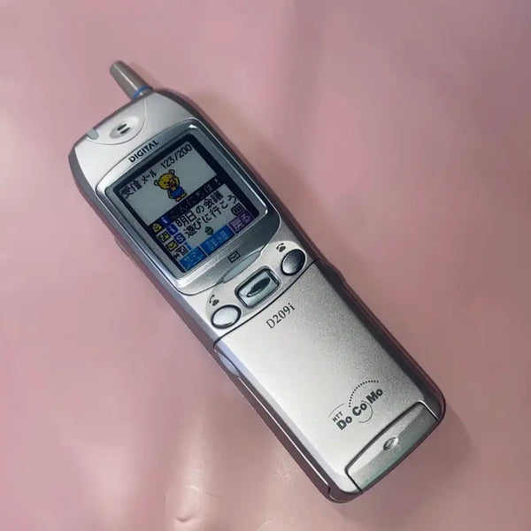 [BUNJANG] Vintage Hello Kitty Phone Japanese Model Phone Mock-up Phone Docomo Gyaru Phone Keychain Strap Diary / 고전 키티폰 일본 모형폰 목업폰 도코모 갸루폰 키링 스트랩 다이어리
