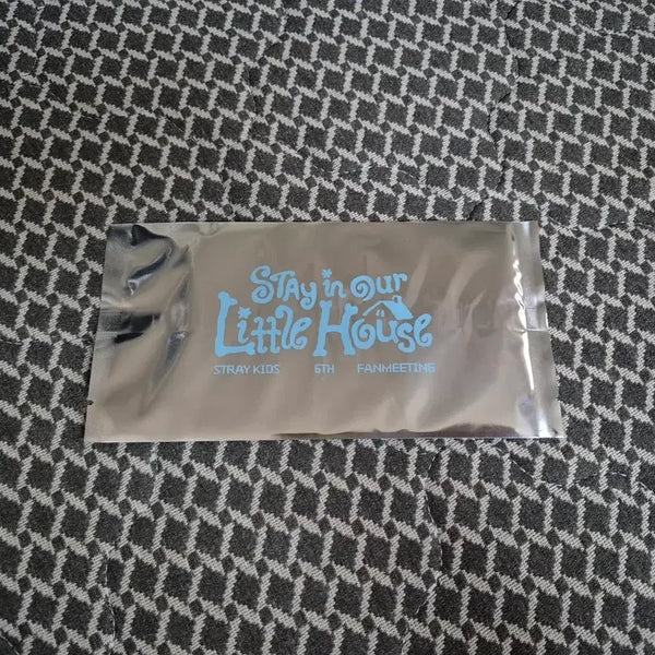[BUNJANG] Stray Kids STAY in Our Little House Trading Card (Sealed) / 스키즈 STAY in Our Little House 트레이딩 카드(미개봉