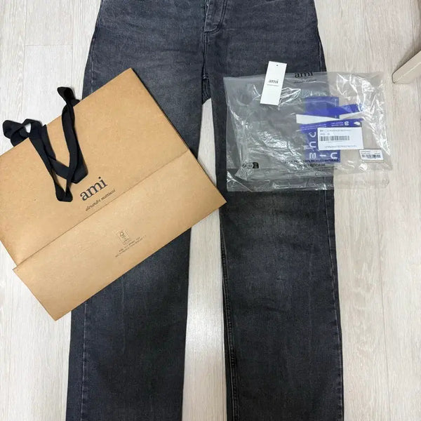 [BUNJANG] AMI Denim Straight Pants Black / AMI 아미 데님 스트레이트 팬츠 흑청 바지 31