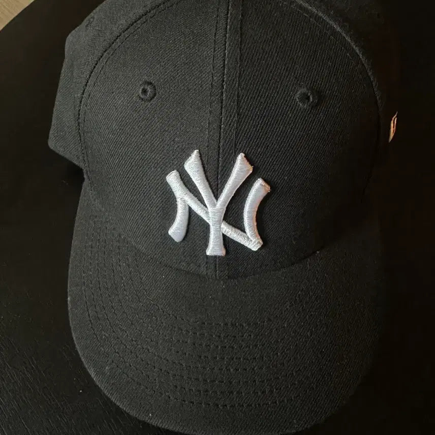 [BUNJANG] New Era New York Yankees 59FIFTY Baseball Cap Black / 뉴에라 뉴욕 양키즈 볼캡 블랙 59피프티 7 1/2
