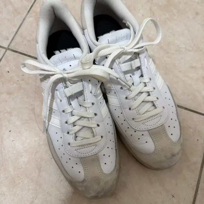 [BUNJANG] Adidas Samba Velosamba Cloud White Sneakers / 아디다스 벨로삼바 클라우드 화이트