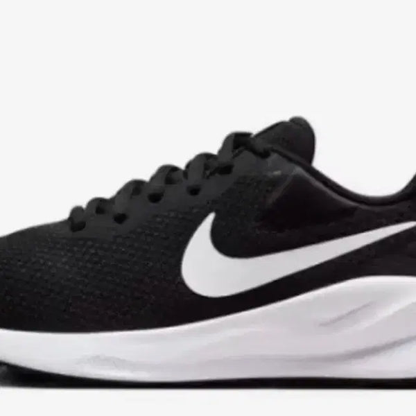 [BUNJANG] Nike Revolution 7 Black Men's Running Shoes Size 255 / 나이키 레볼루션7 블랙 255사이즈
