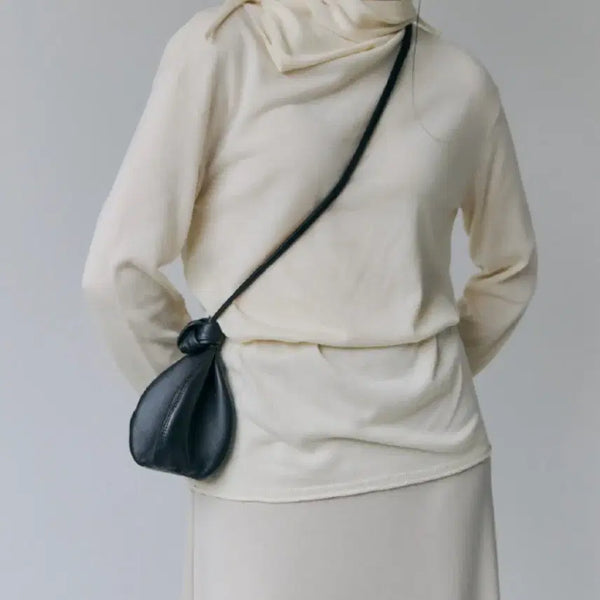 [BUNJANG] HyeWool Mini Amphora Bag Black / Mini Amphora bag Black (휘에트 미니 아포라백)