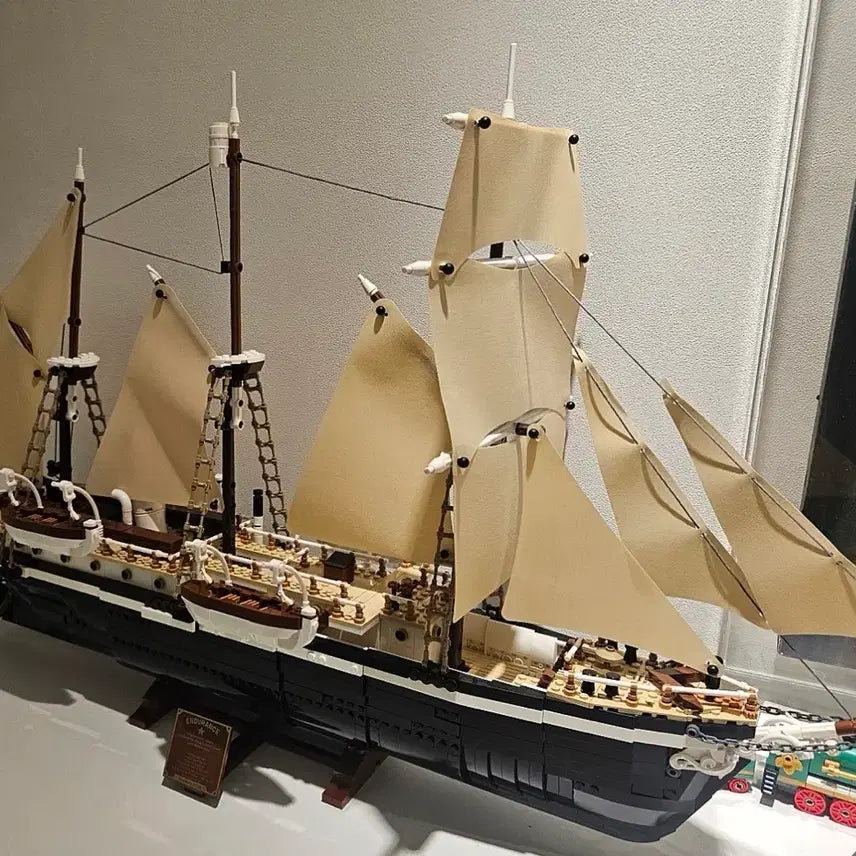 [BUNJANG] LEGO 10335 Endurance Ship & 40729 Lifeboat Set / 레고10335 인듀어런스호 +40729구명정(마지막할인)