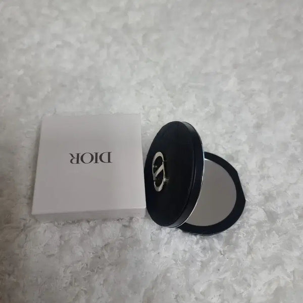 [BUNJANG] Dior Quilted Compact Mirror Black / 디올 퀼팅 컴팩트 거울 블랙