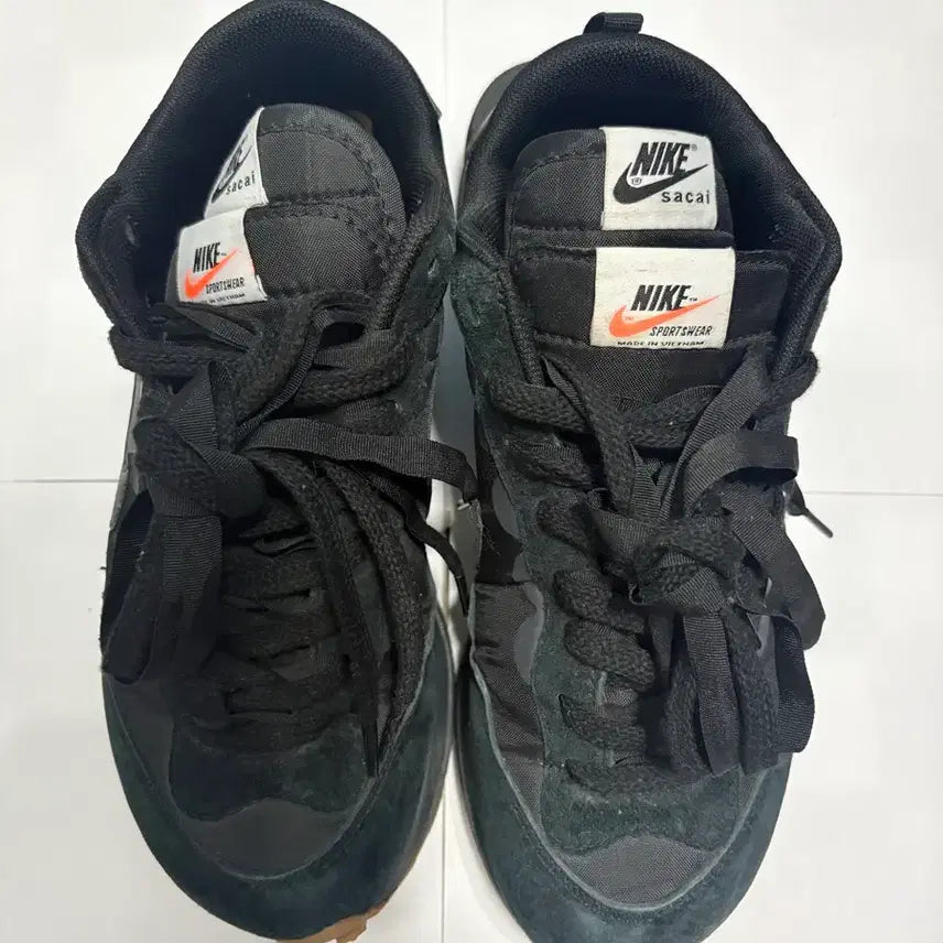 [BUNJANG] Nike x Sacai Vaporwaffle Black and Gum US 8 / 260 나이키 x 사카이 베이퍼와플 블랙 앤 검