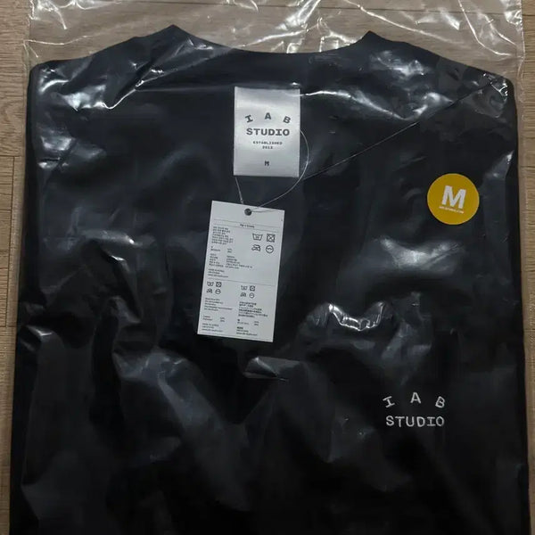 [BUNJANG] IAB Studio Pocket T-Shirt Black M / 아이앱 스튜디오 반팔 티셔츠