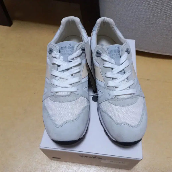 [BUNJANG] Diadora Heritage N9000 Ivory US 8.5 / [265] 디아도라해리티지 N9000 아이보리 US8.5