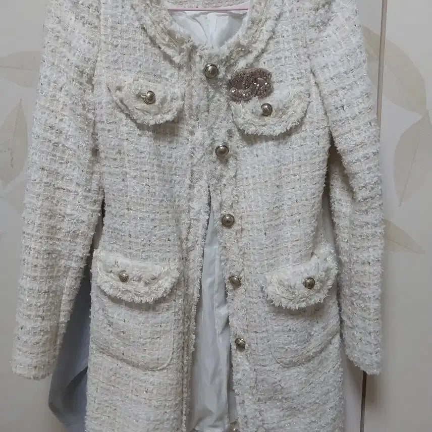 [BUNJANG] Chanel-Inspired Tweed Long Jacket with Gold Button Detail / 사넬st 트위드롱 자켓