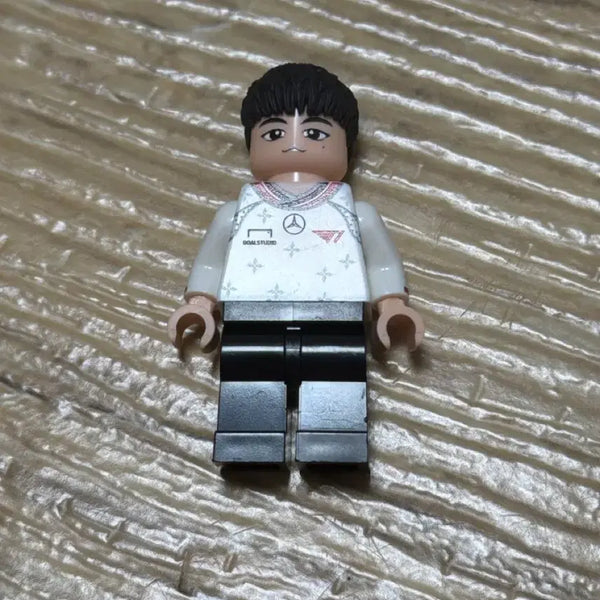[BUNJANG] T1 2025 Home Ground VIP Package Keria Mini Figure / 2025 티원 홈그라운드 VIP 패키지 미니 레고 피규어 케리아keria