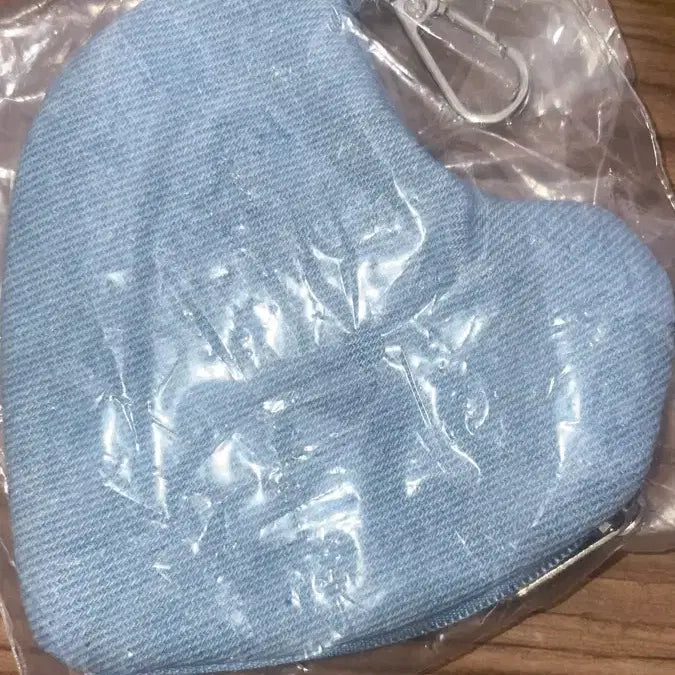 [BUNJANG] 3CE Denim Heart Pouch / 3ce 데님 하트 파우치