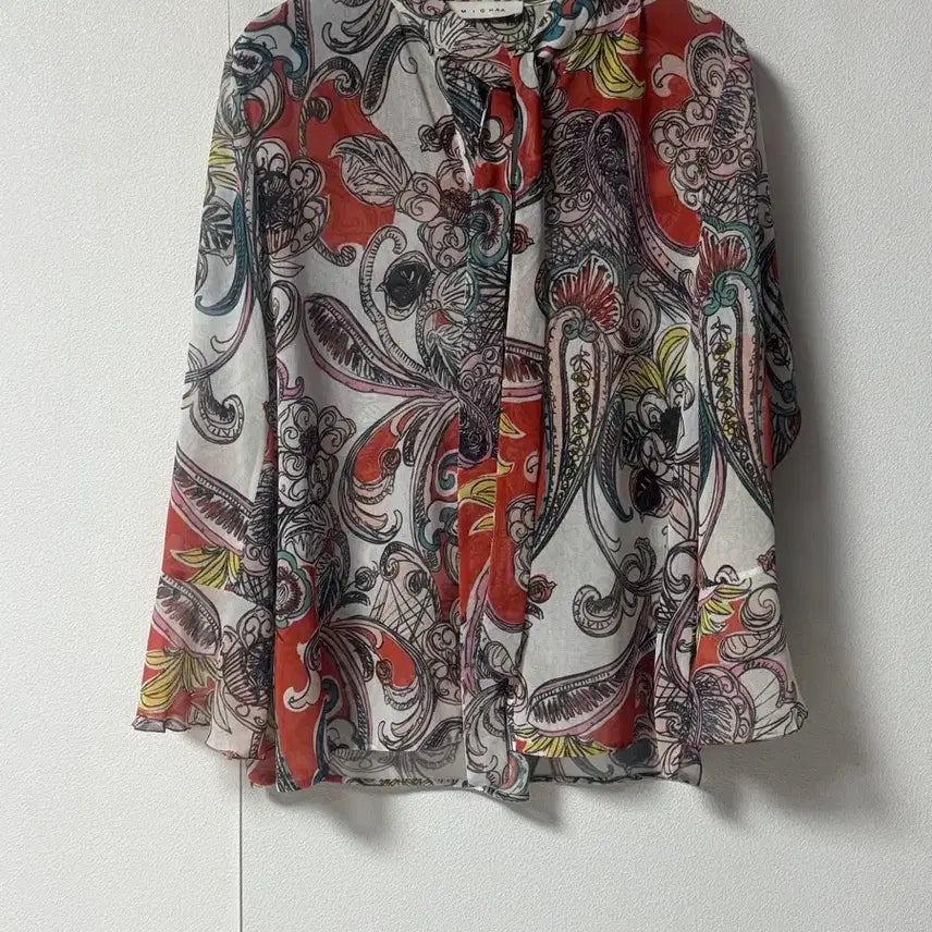 [BUNJANG] Michaa Chiffon Blouse Relaxed Fit / michaa 쉬폰 블라우스 여유핏