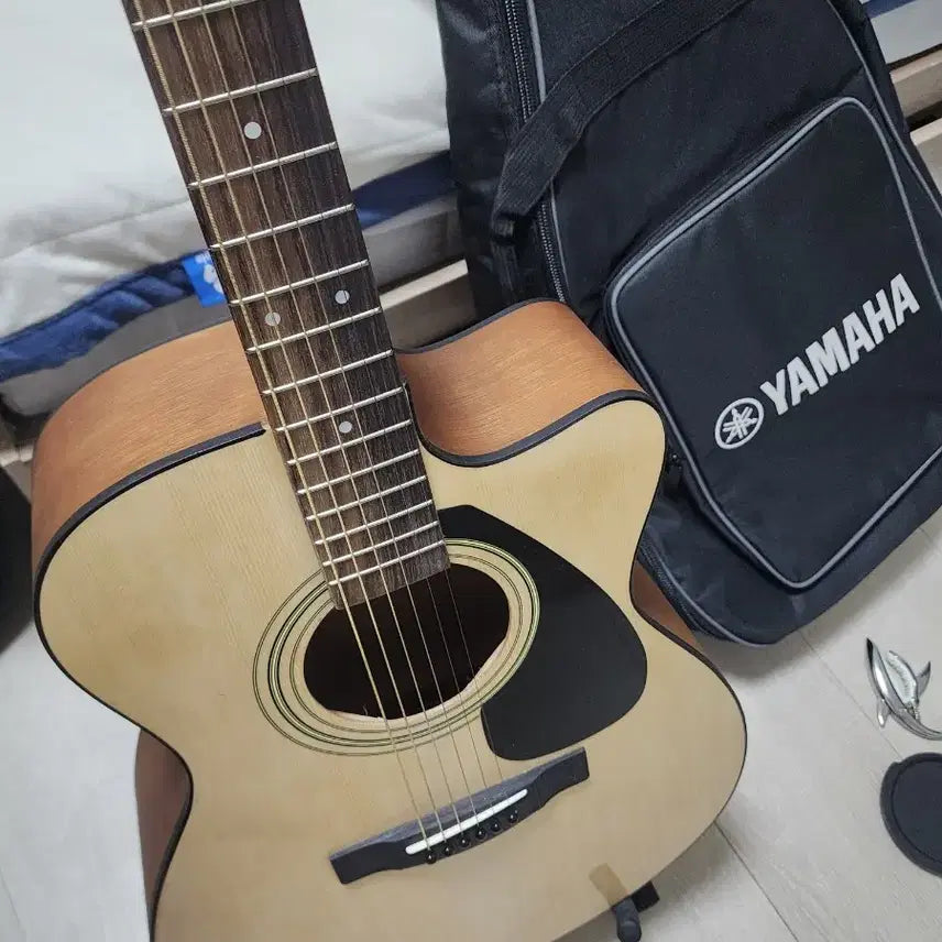 [BUNJANG] Yamaha FS100C Acoustic Guitar / 야마하 기타 fs100c
